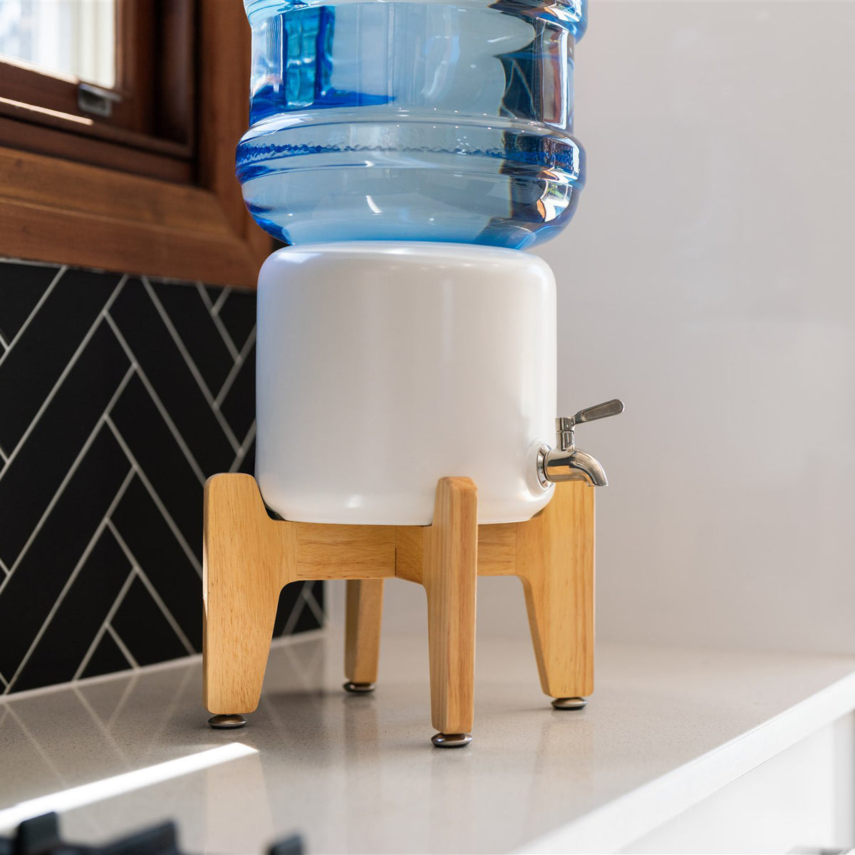 Premium Ceramic Dispenser – “Wonder Well - Lily” (Dispenser + 4 x 15L bottles)